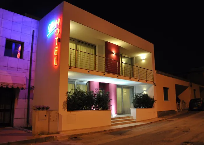 Gil\'S Hotel